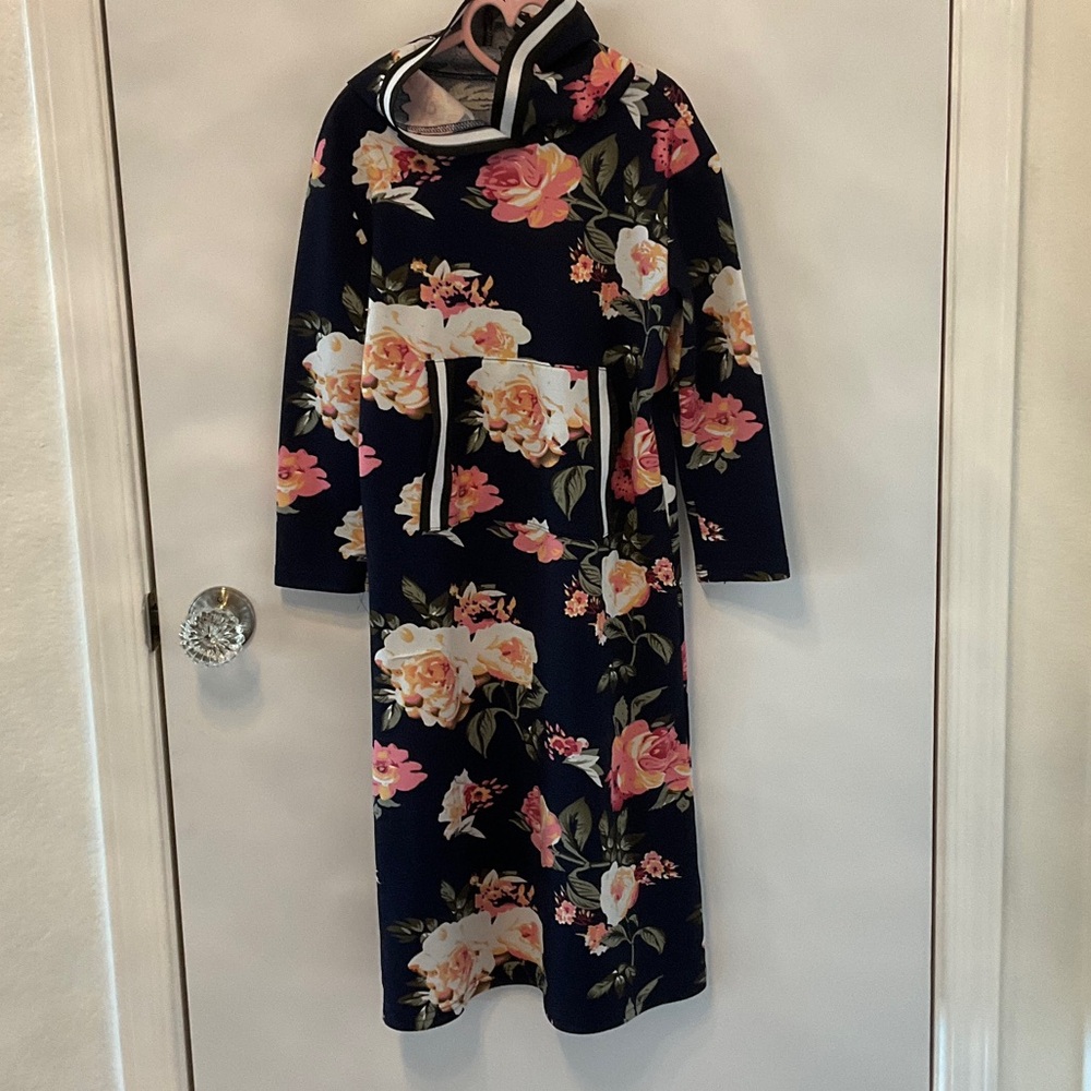 Girls navy blue floral print dress Size 8